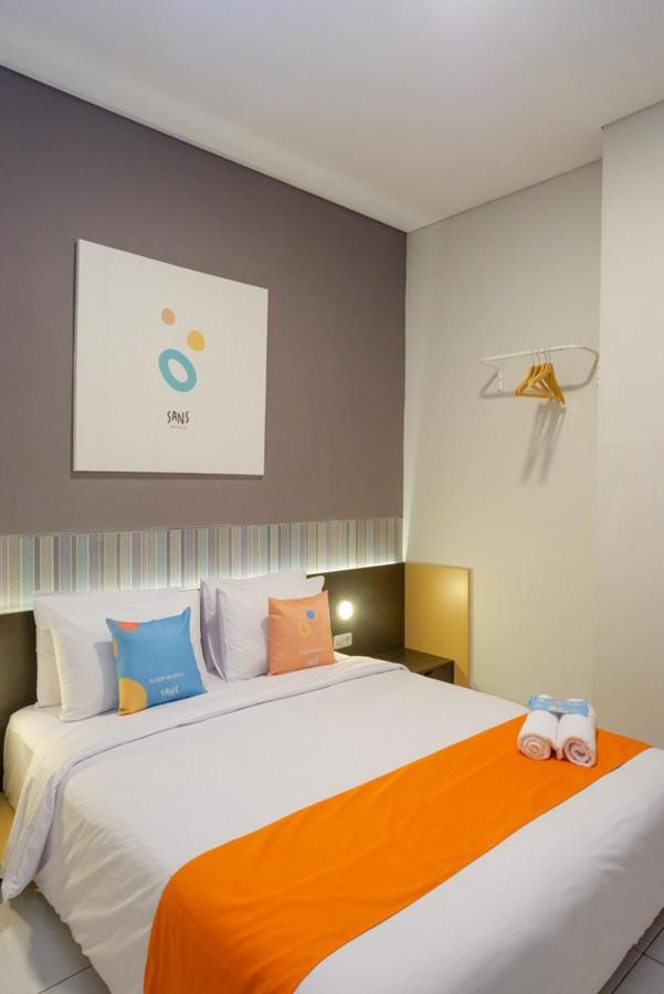 Sans Hotel Good Wish Semarang Jomblang Exterior photo