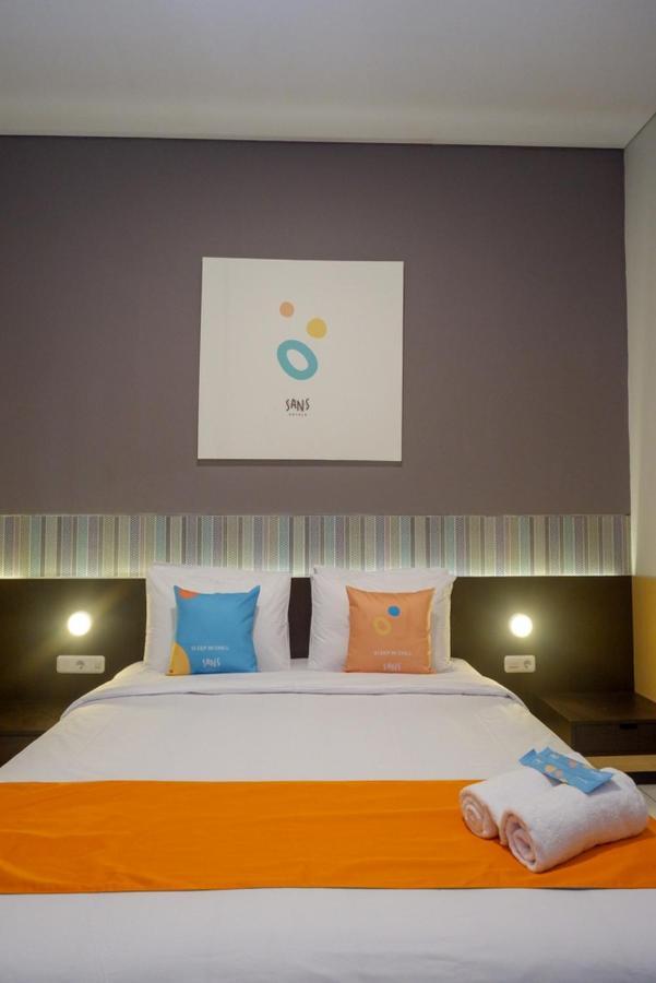 Sans Hotel Good Wish Semarang Jomblang Exterior photo