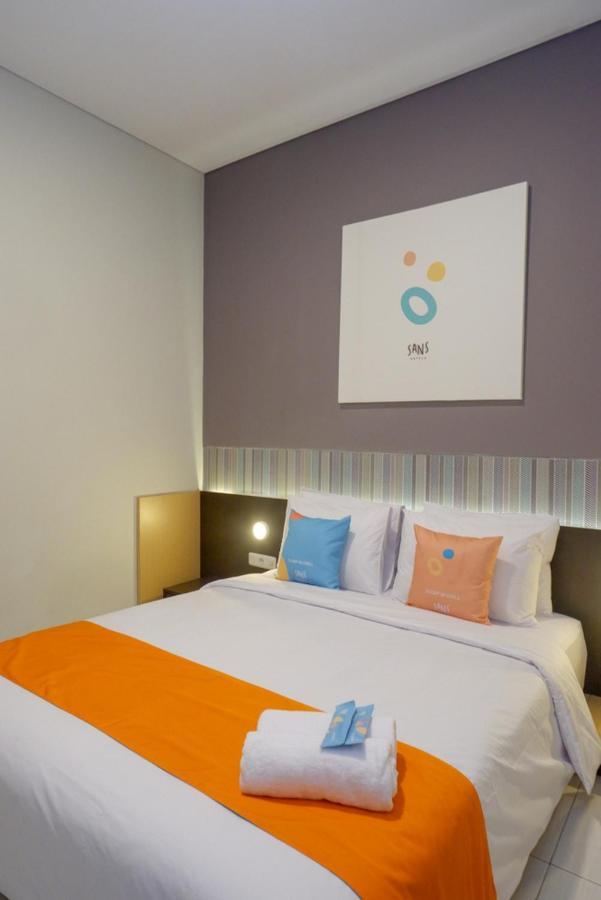 Sans Hotel Good Wish Semarang Jomblang Exterior photo
