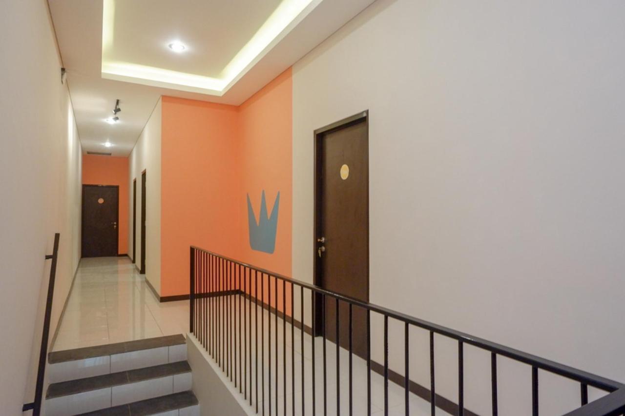Sans Hotel Good Wish Semarang Jomblang Exterior photo